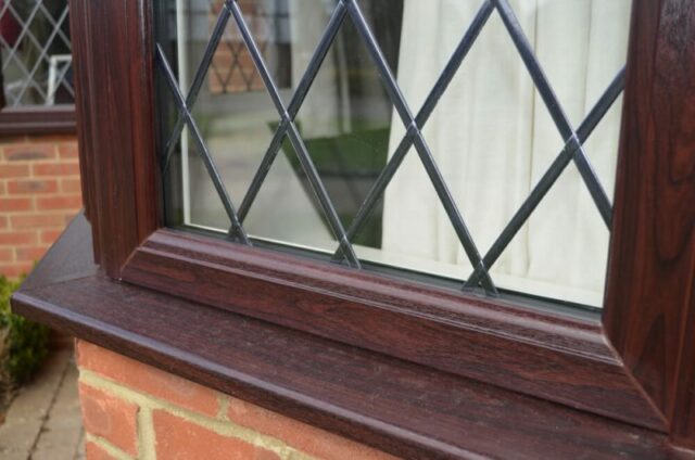 slimline windows rosewood closeup