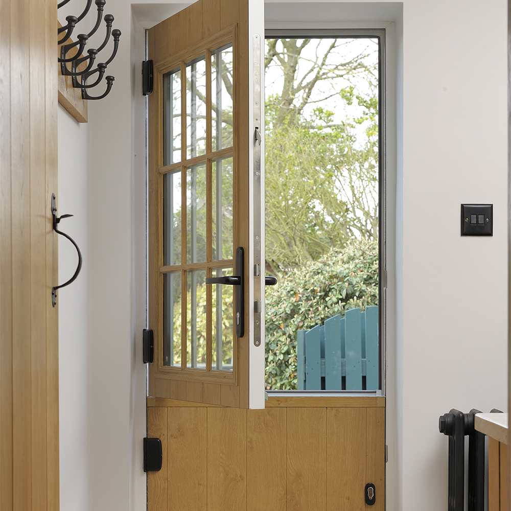 solidor composite stable